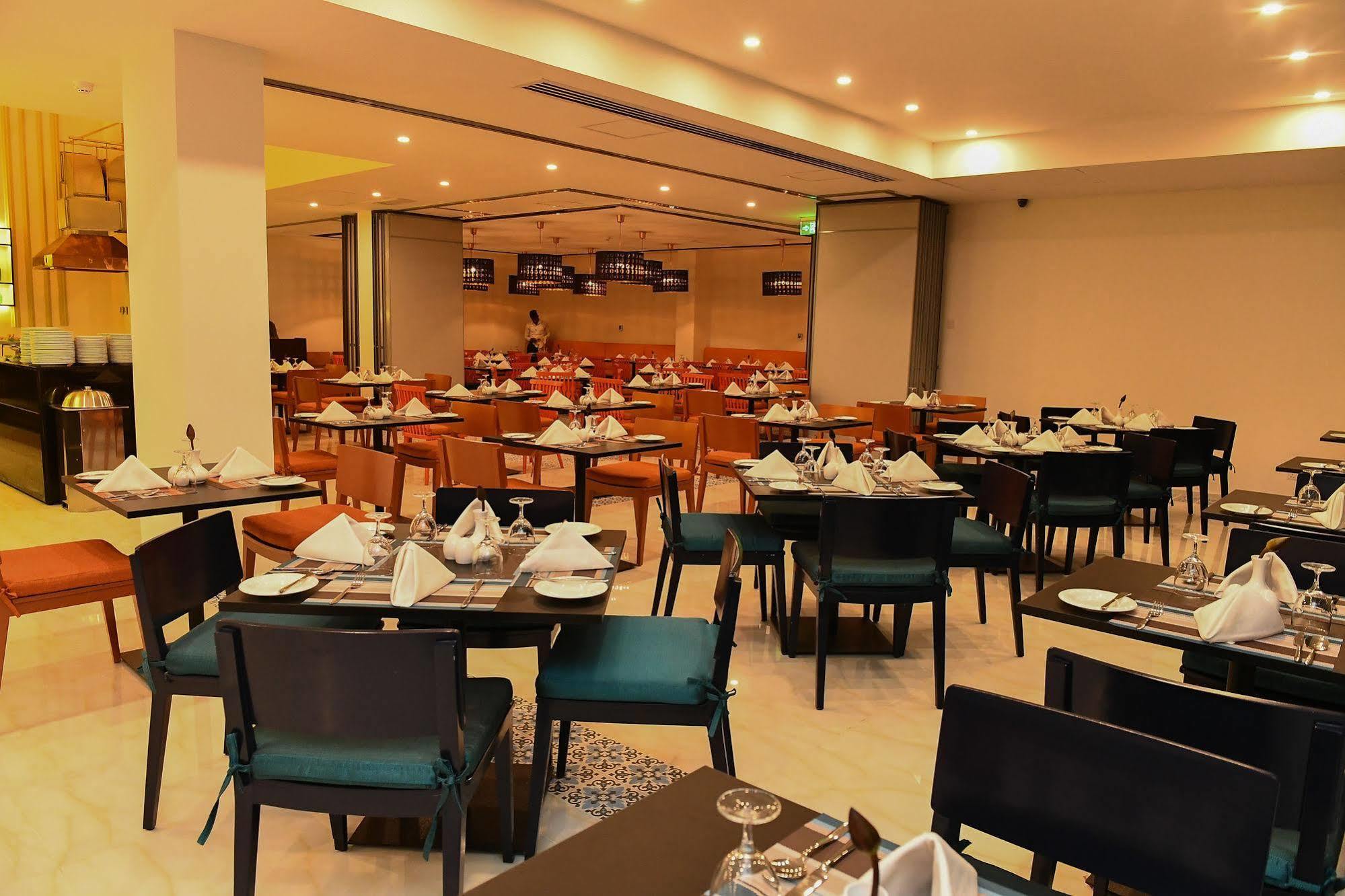 Anarva Hotel & Spa Dehiwala-Mount Lavinia Exteriör bild
